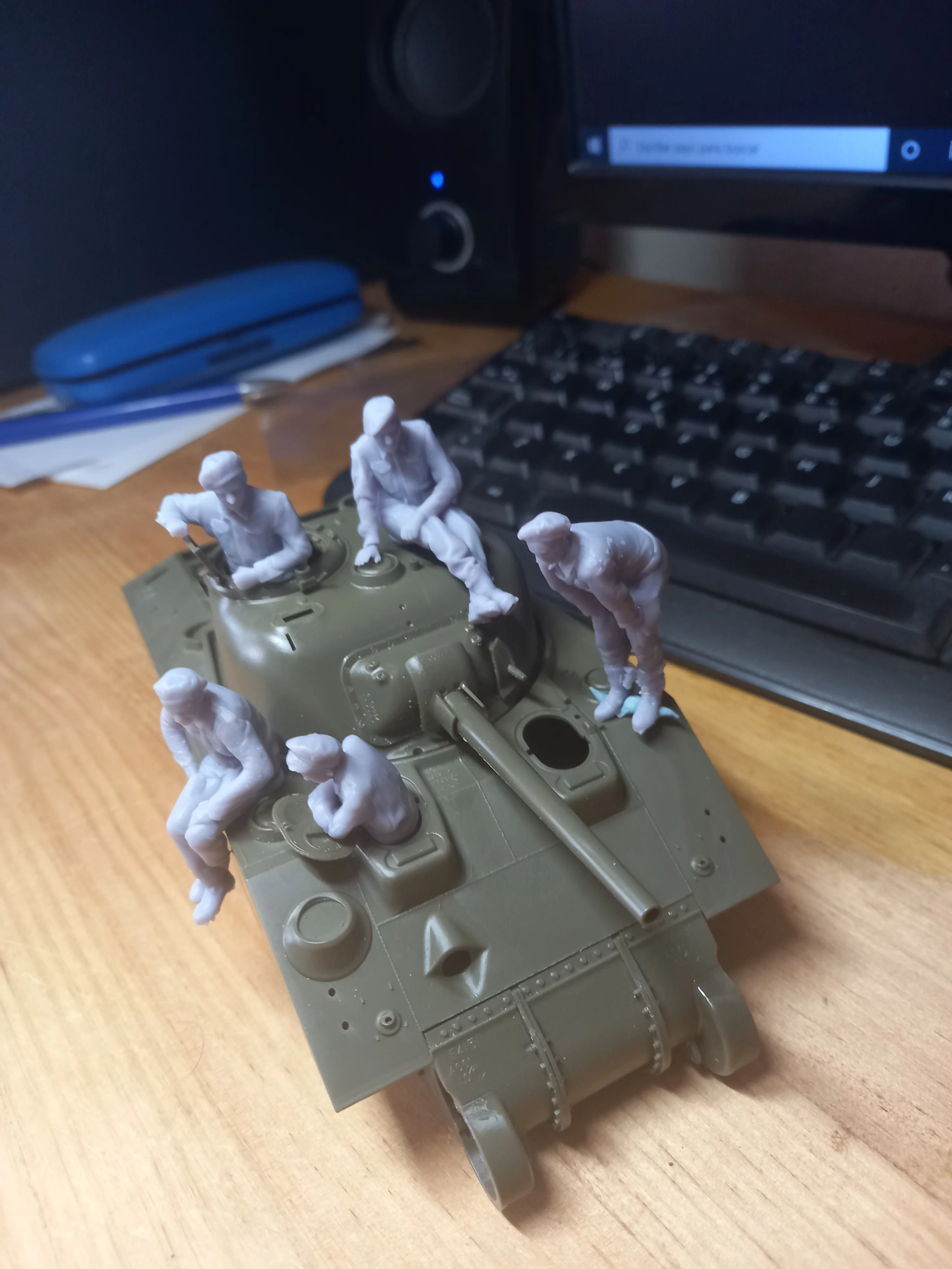 View 4 of Canadian Sherman Tank Crew